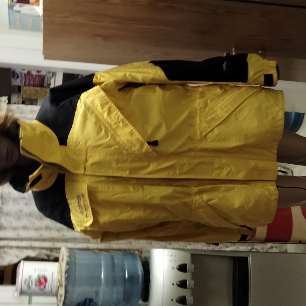 Men's Columbia titanium coats size large